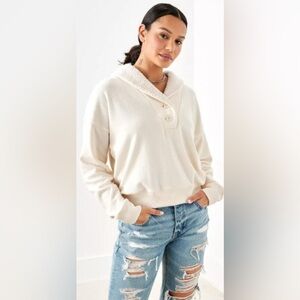American Eagle Outfitters Cream Fleece Sherpa Henley Sweatshirt